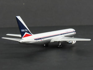 1:400 Gemini Jets II GJDAL454 Die-Cast Delta Boeing B767-332 Airliner N140LL