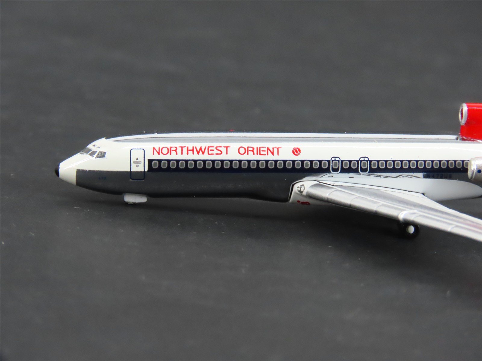 1:500 Schuco StarJets 3557519 Die-Cast NWA Northwest B727-100 Airliner N472US