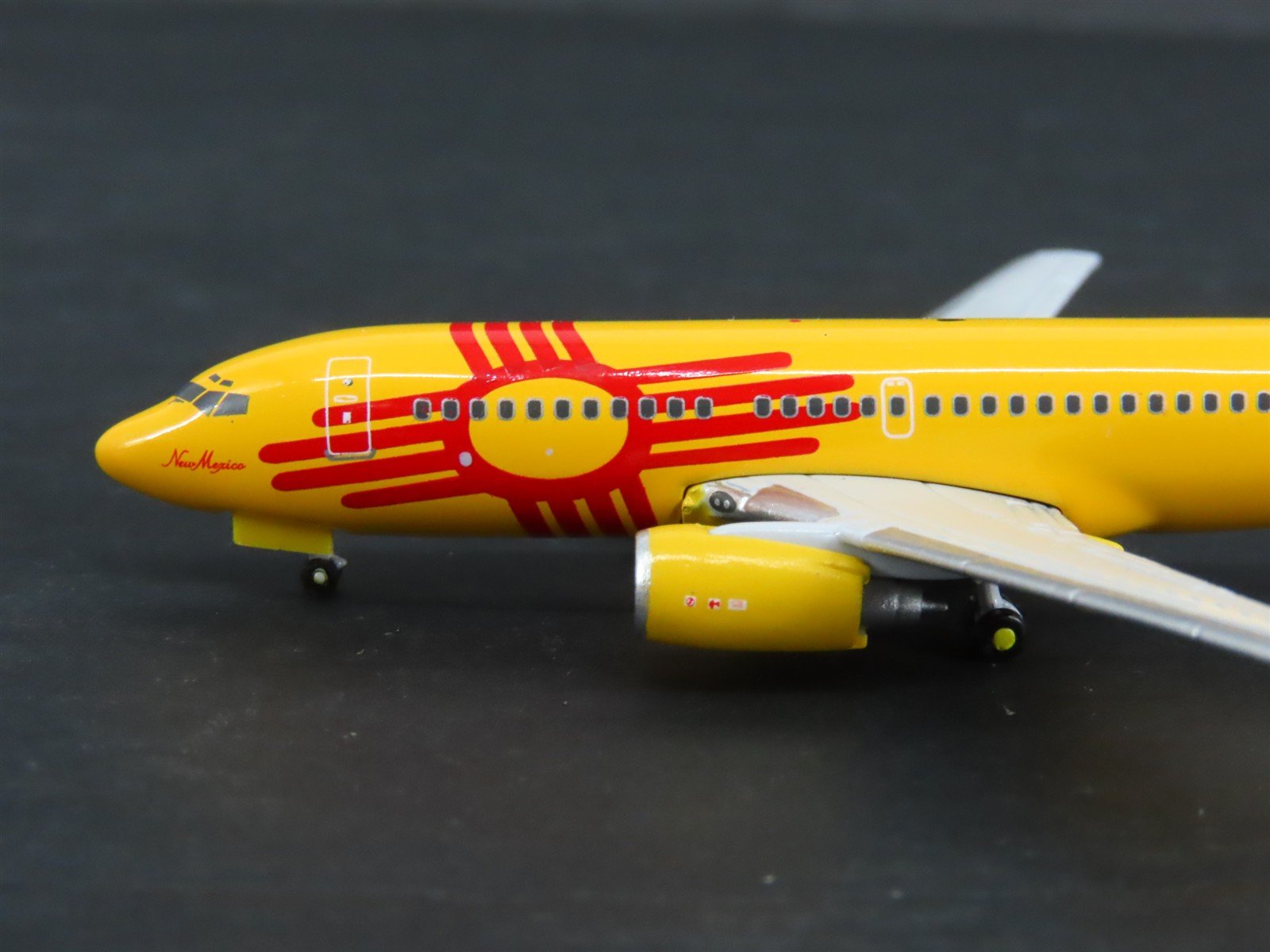 1:400 Scale Gemini Jets GJSWA283 Southwest 