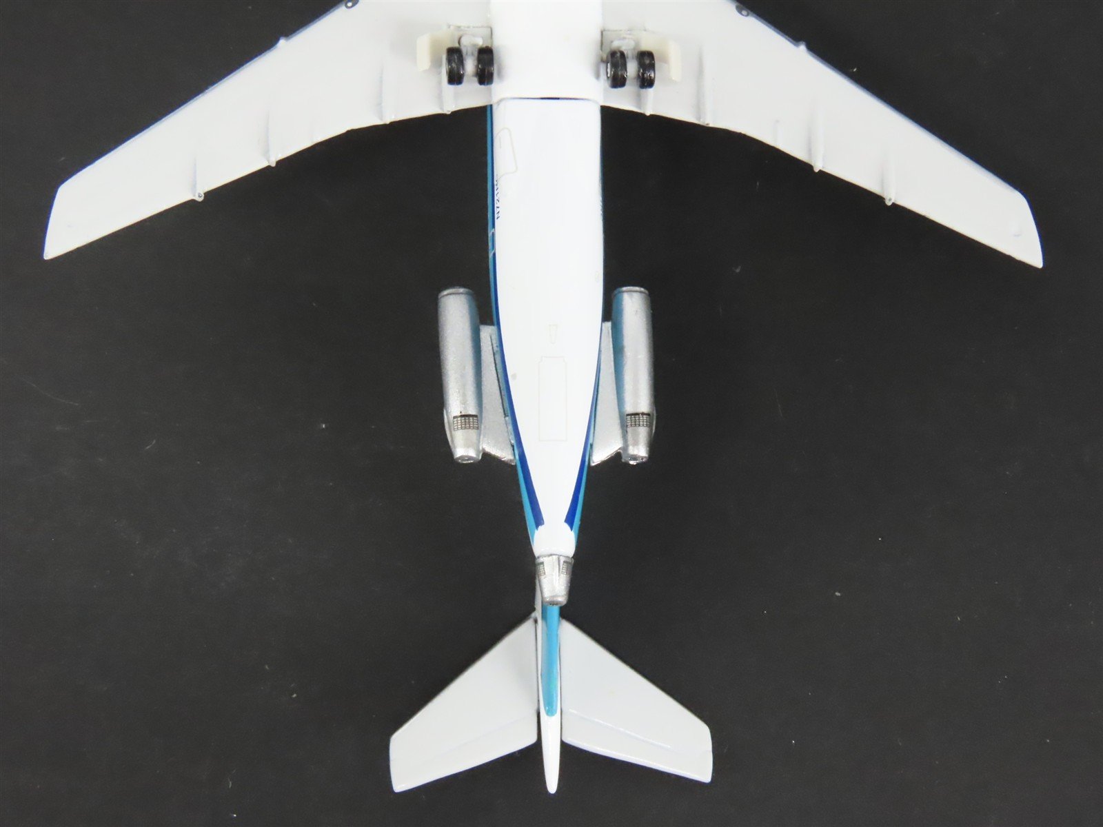 1:400 Scale Gemini Jets GJREP162 Die-Cast Republic B727-257 Airliner N721RC
