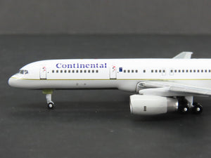 1:400 Scale Gemini Jets GJCOA273 Die-Cast Continental B757-224 Airliner N17128
