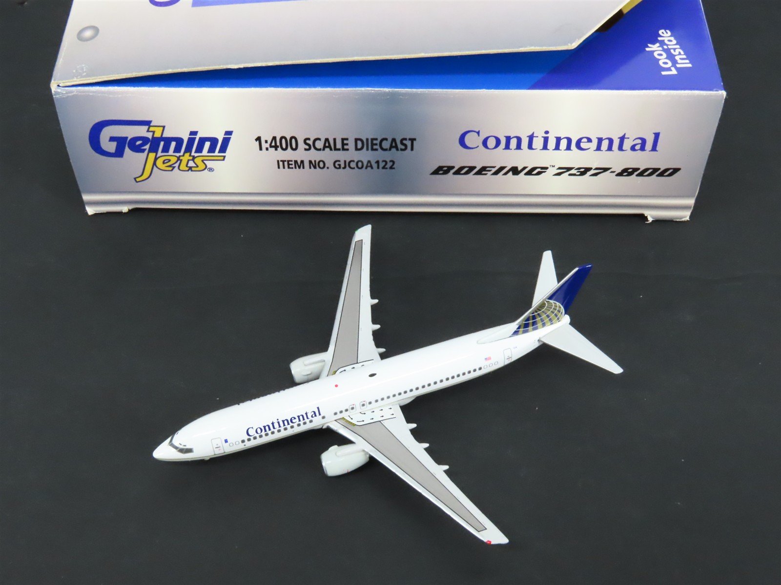 1:400 Scale Gemini Jets GJCOA122 Die-Cast Continental B737-824 Airliner N12216