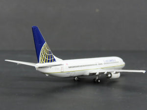 1:400 Scale Gemini Jets GJCOA122 Die-Cast Continental B737-824 Airliner N12216