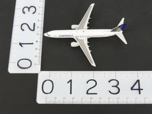 1:400 Scale Gemini Jets GJCOA122 Die-Cast Continental B737-824 Airliner N12216
