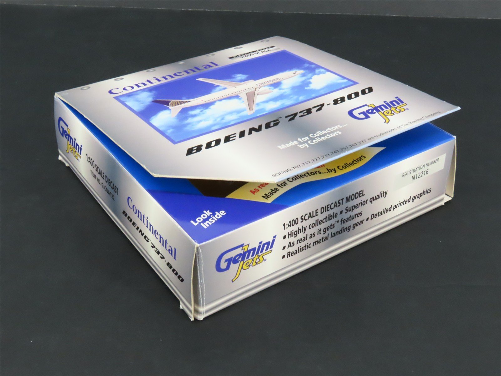 1:400 Scale Gemini Jets GJCOA122 Die-Cast Continental B737-824 Airliner N12216