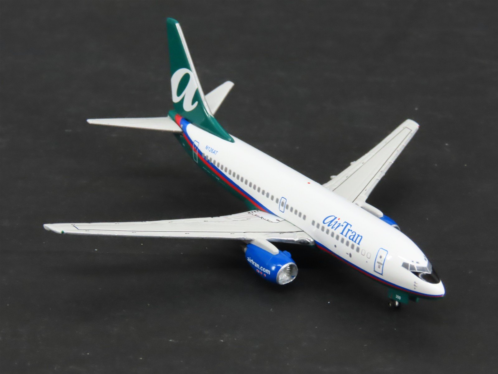 1:400 Scale Gemini Jets GJTRS521 Die-Cast AirTran B737-76N Airliner N126AT