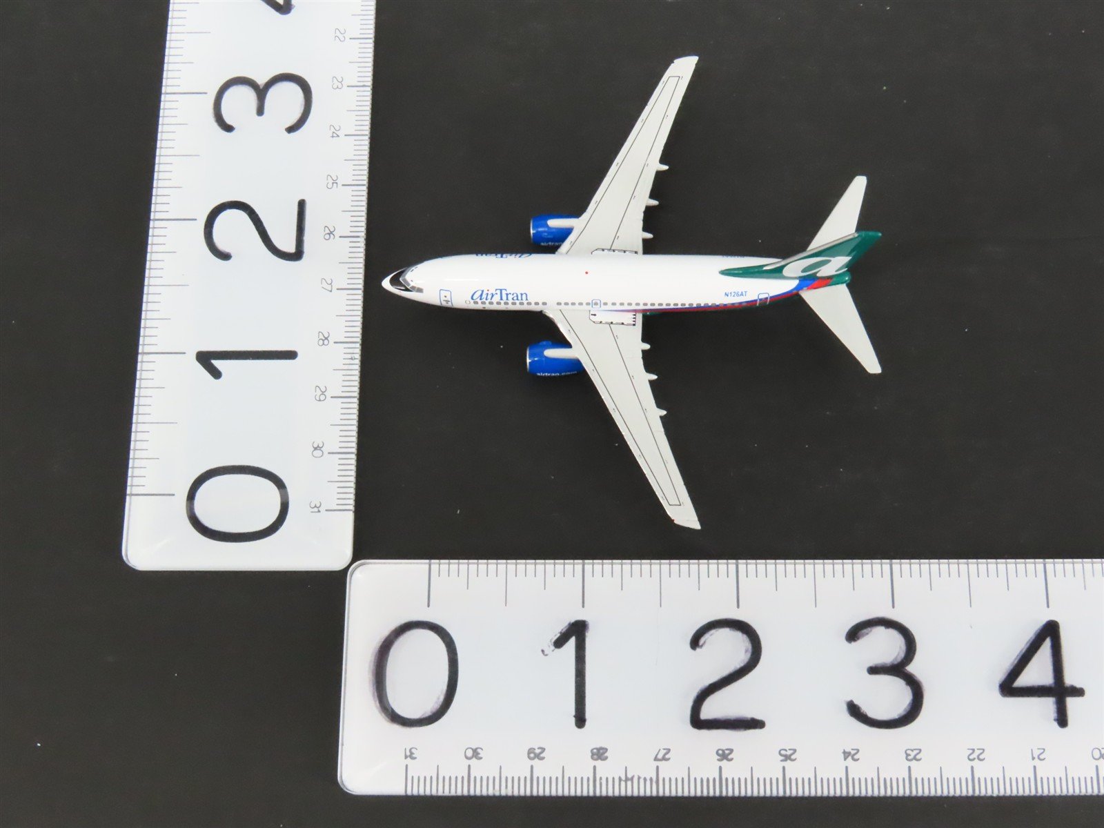 1:400 Scale Gemini Jets GJTRS521 Die-Cast AirTran B737-76N Airliner N126AT