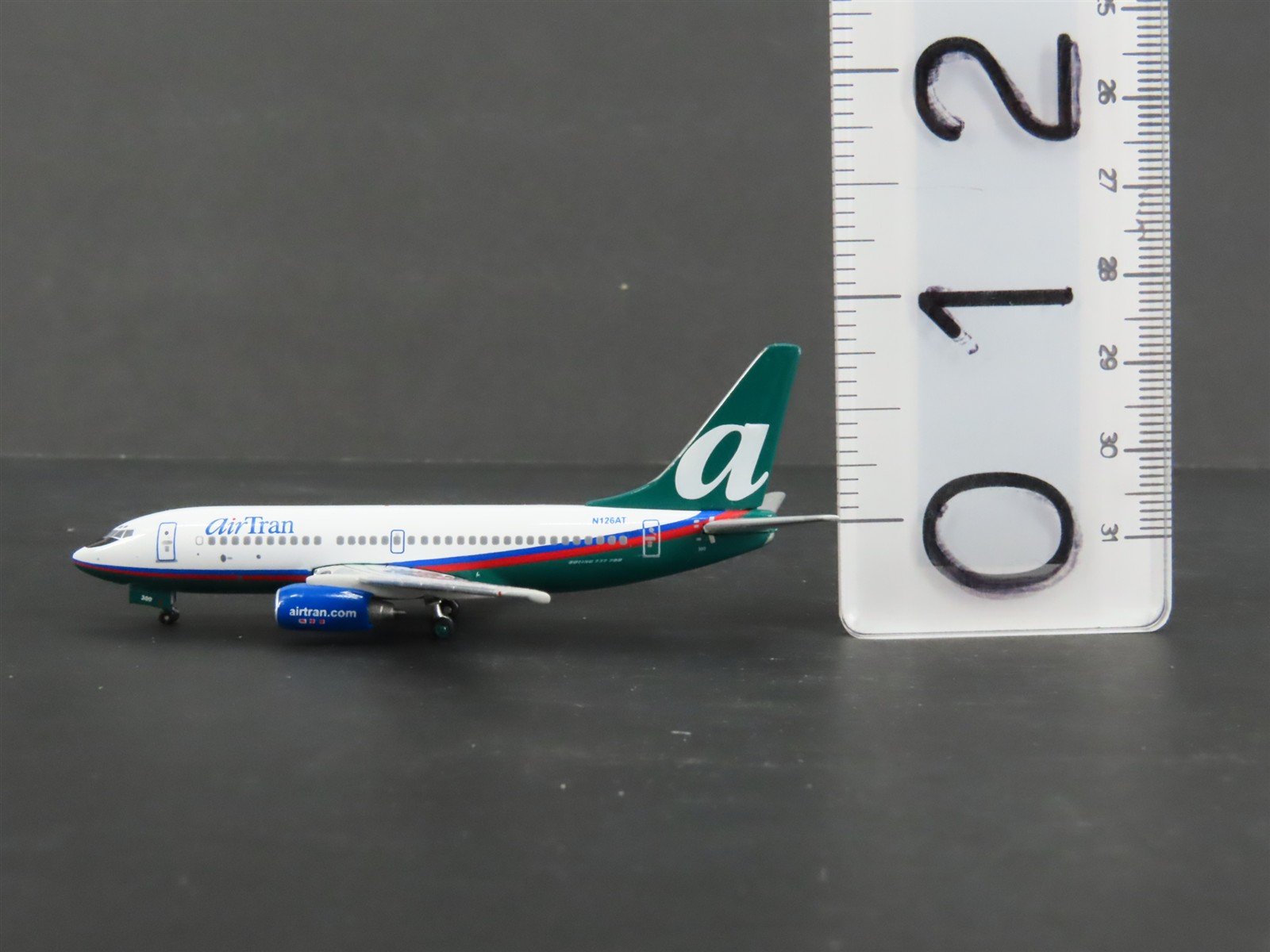 1:400 Scale Gemini Jets GJTRS521 Die-Cast AirTran B737-76N Airliner N126AT