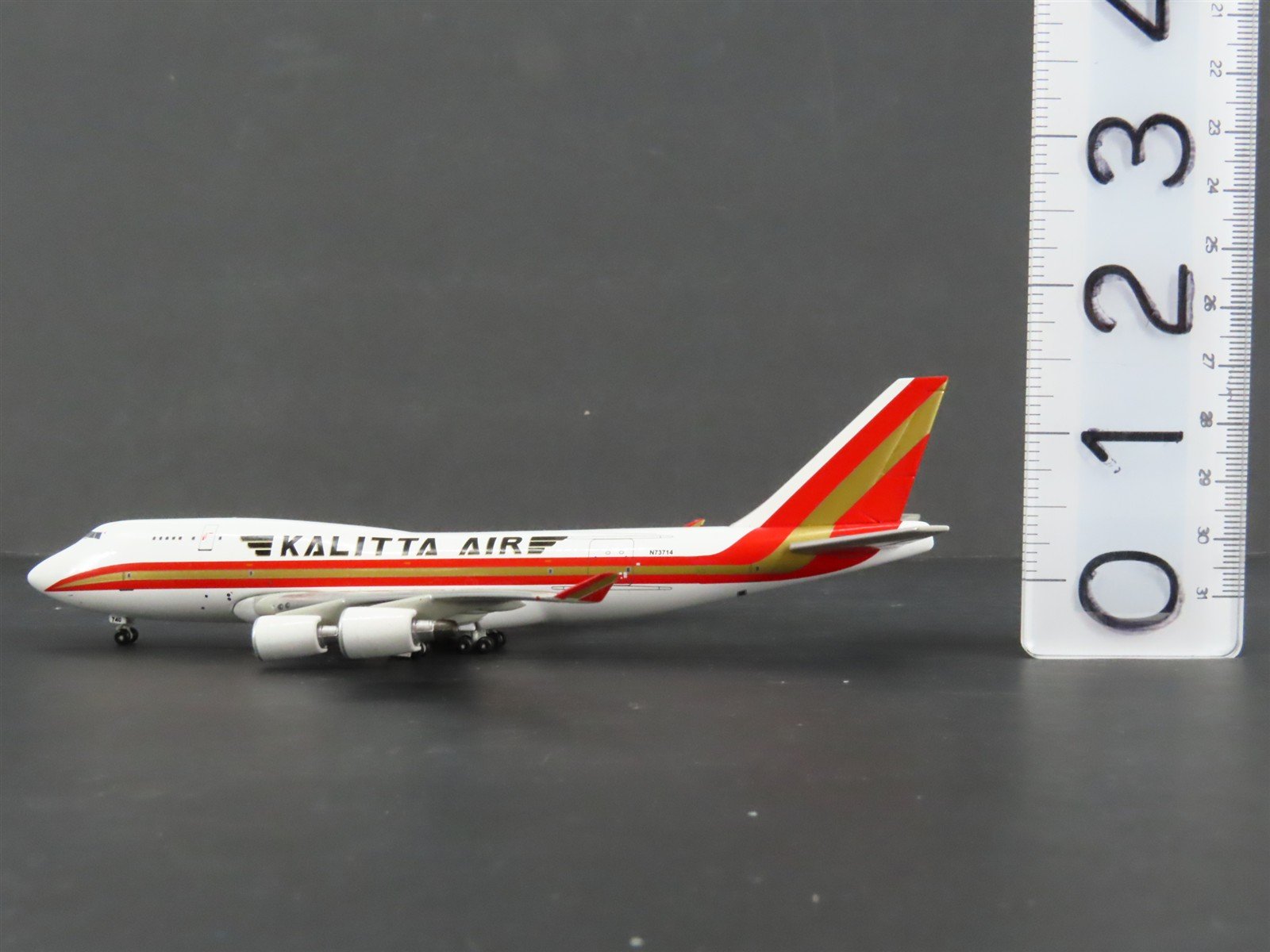 1:400 Scale Jet-X Die-Cast Kalitta Air Boeing 747 Airliner N73714