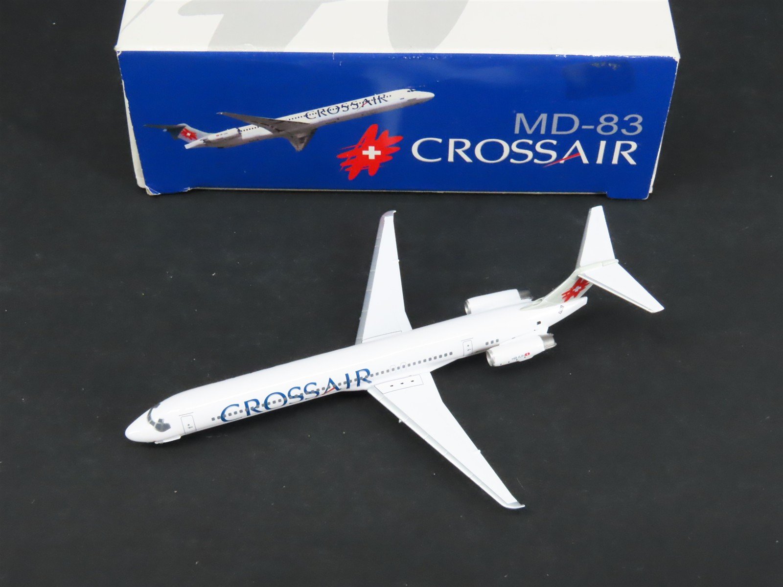 1:400 Scale Dragon Wings 55369 Die-Cast CrossAir MD-83 Airliner HB-IUH