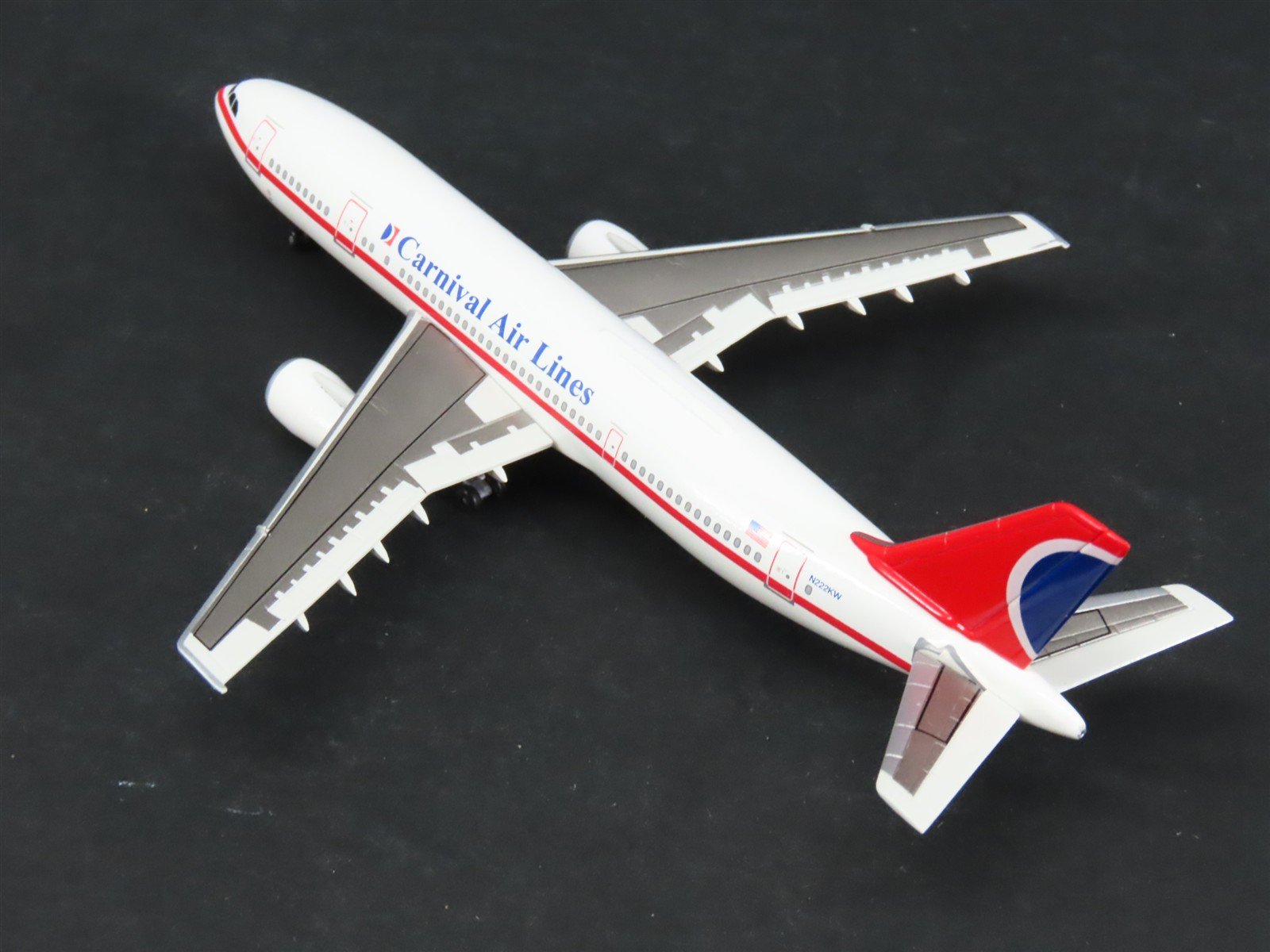 1:400 Scale Dragon Wings 55276 Die-Cast Carnival Airbus A300-B4 Airliner N222KW