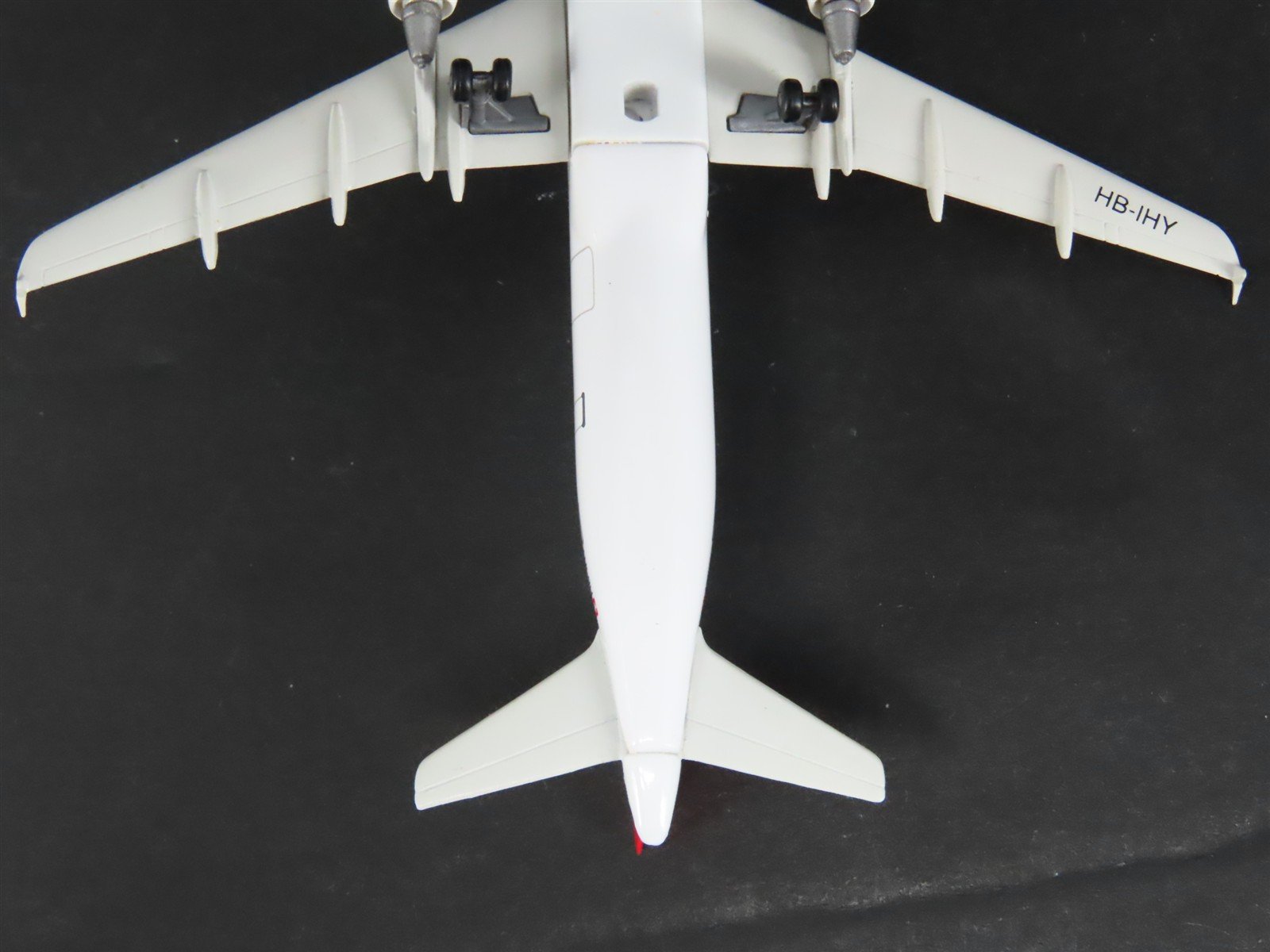 1:400 Dragon Wings Tucano 55302 Die-Cast Edelweiss A320-214 Airliner HB-IHY