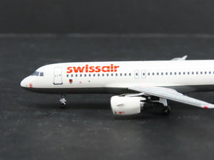 1:400 Scale AeroClassics Baby-Bus Die-Cast Swissair Airbus A-320 Airliner HB-IJA