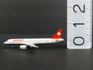 1:400 Scale AeroClassics Baby-Bus Die-Cast Swissair Airbus A-320 Airliner HB-IJA