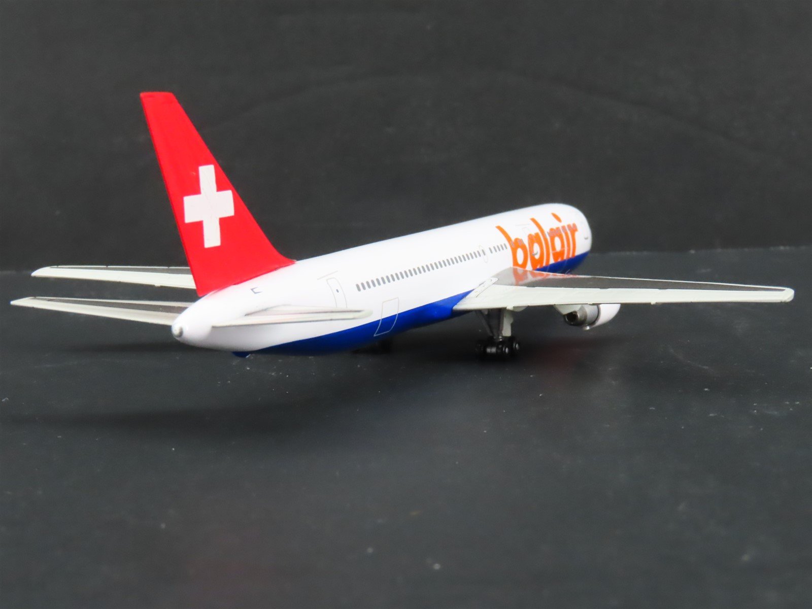 1:400 Scale Dragon Wings 55403-03 Die-Cast Balair Boeing 767-300 Aircraft HB-IHW