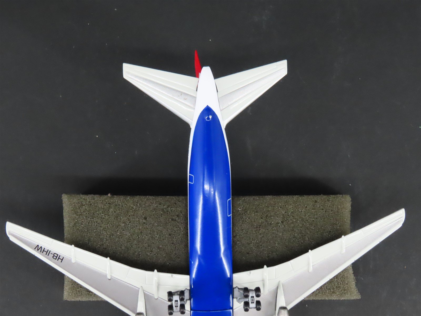 1:400 Scale Dragon Wings 55403-03 Die-Cast Balair Boeing 767-300 Aircraft HB-IHW