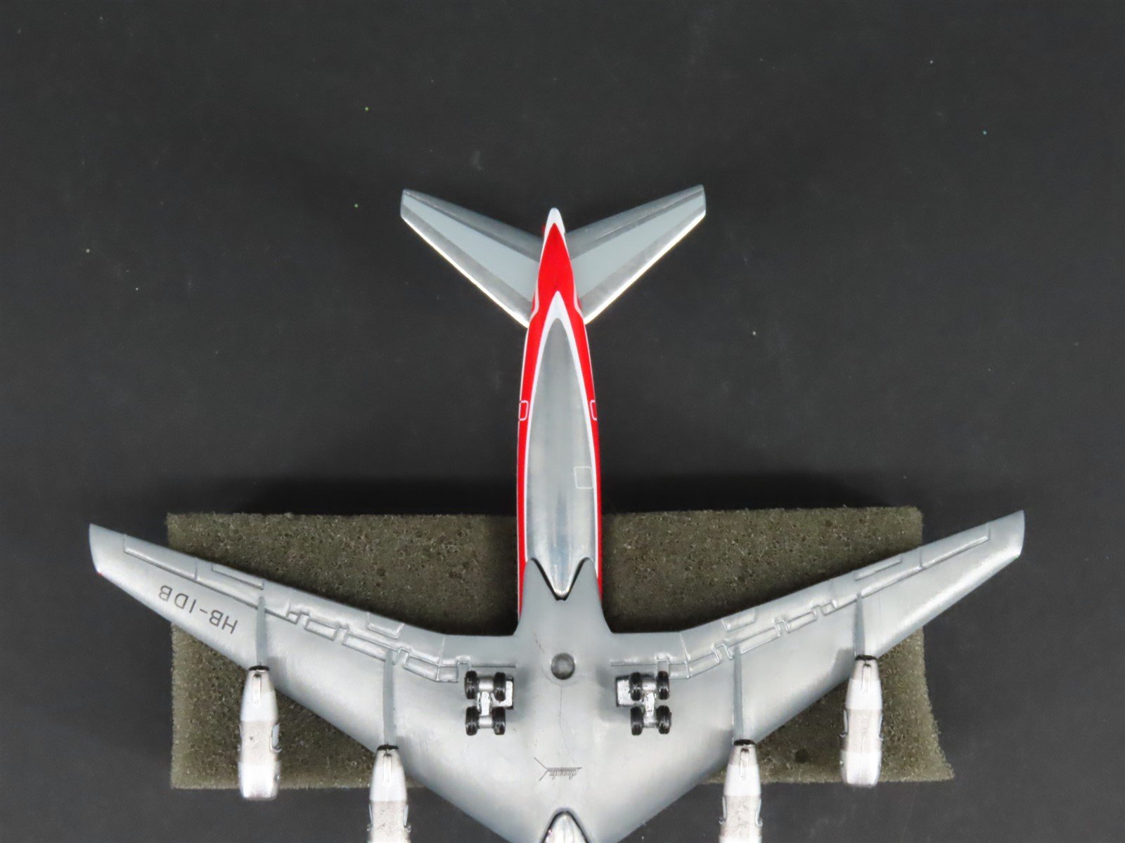 1:400 Phoenix Model Die-Cast SATA McDonnell Douglas DC-8-50 Aircraft HB-IDB