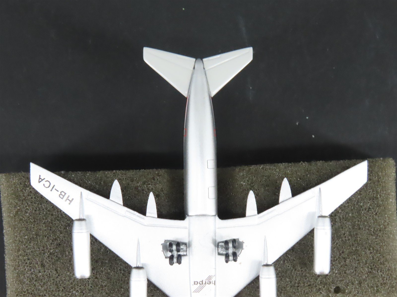 1:500 Scale Herpa 524599 Die-Cast Swissair Convair CV-990 Aircraft HB-ICA