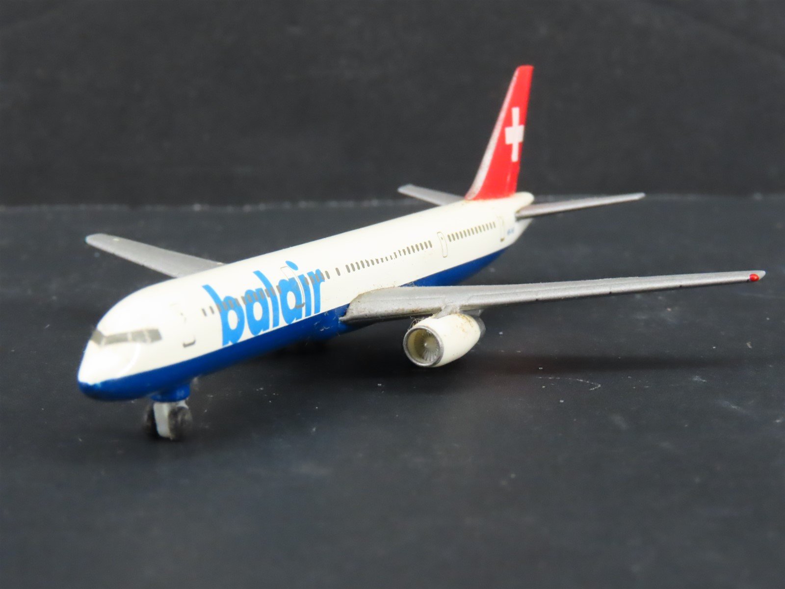 1:500 Scale Herpa 503822 Die-Cast Balair Boeing 757-200 Aircraft HB-IHS