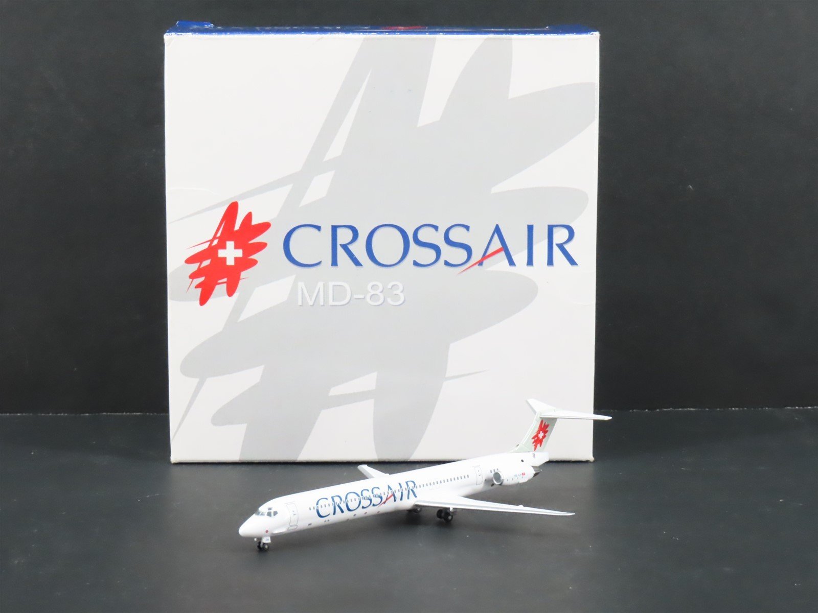 1:400 Dragon Wings Die-Cast Crossair McDonnell Douglas MD-83 Aircraft HB-IUH