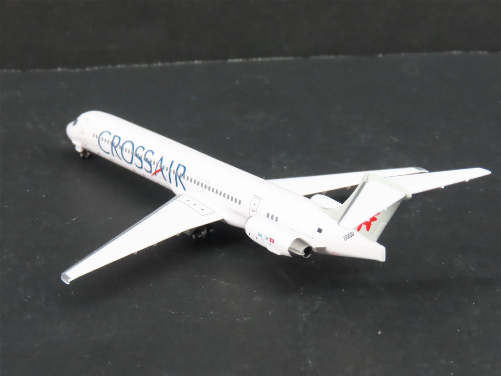 1:400 Dragon Wings Die-Cast Crossair McDonnell Douglas MD-83 Aircraft HB-IUH