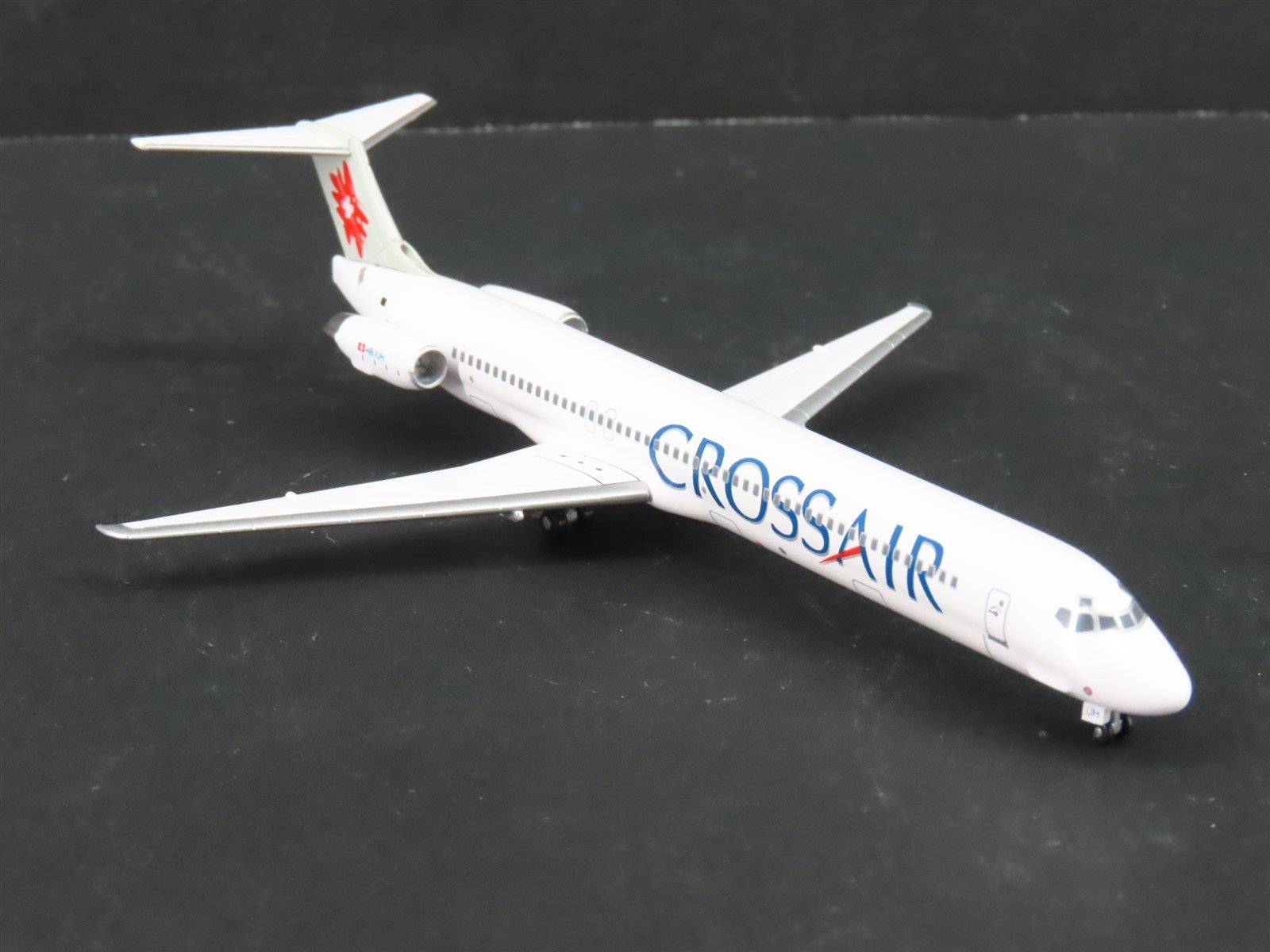 1:400 Dragon Wings Die-Cast Crossair McDonnell Douglas MD-83 Aircraft HB-IUH