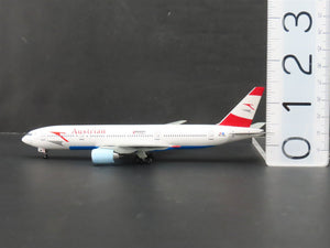 1:400 Dragon Wings 55589 Austrian Boeing 777-200 Aircraft OE-LPA Mozart 2006