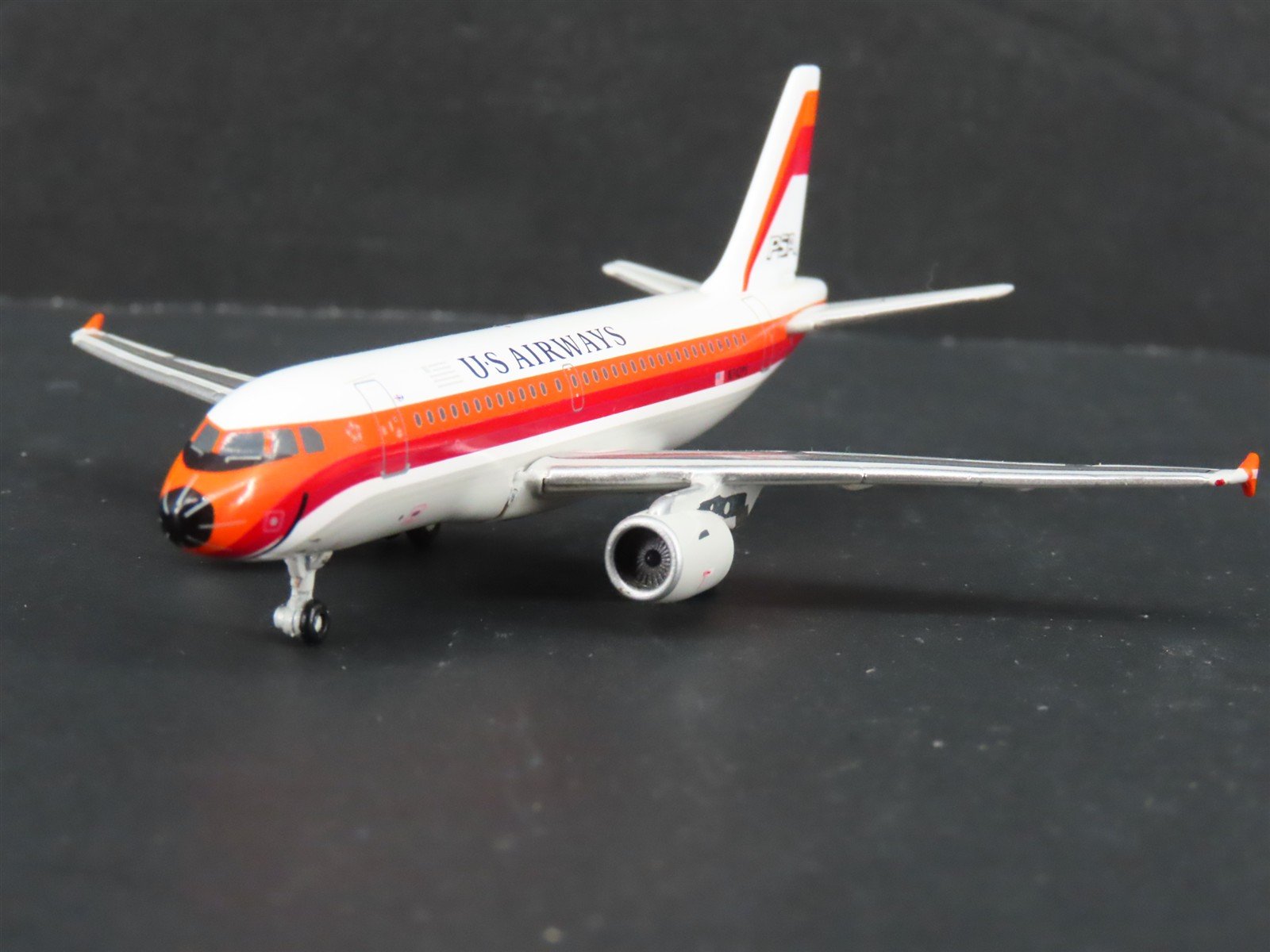 1:400 Scale GeminiJets GJPSA680 Die-Cast US Airways Airbus A319 Aircraft N742PS