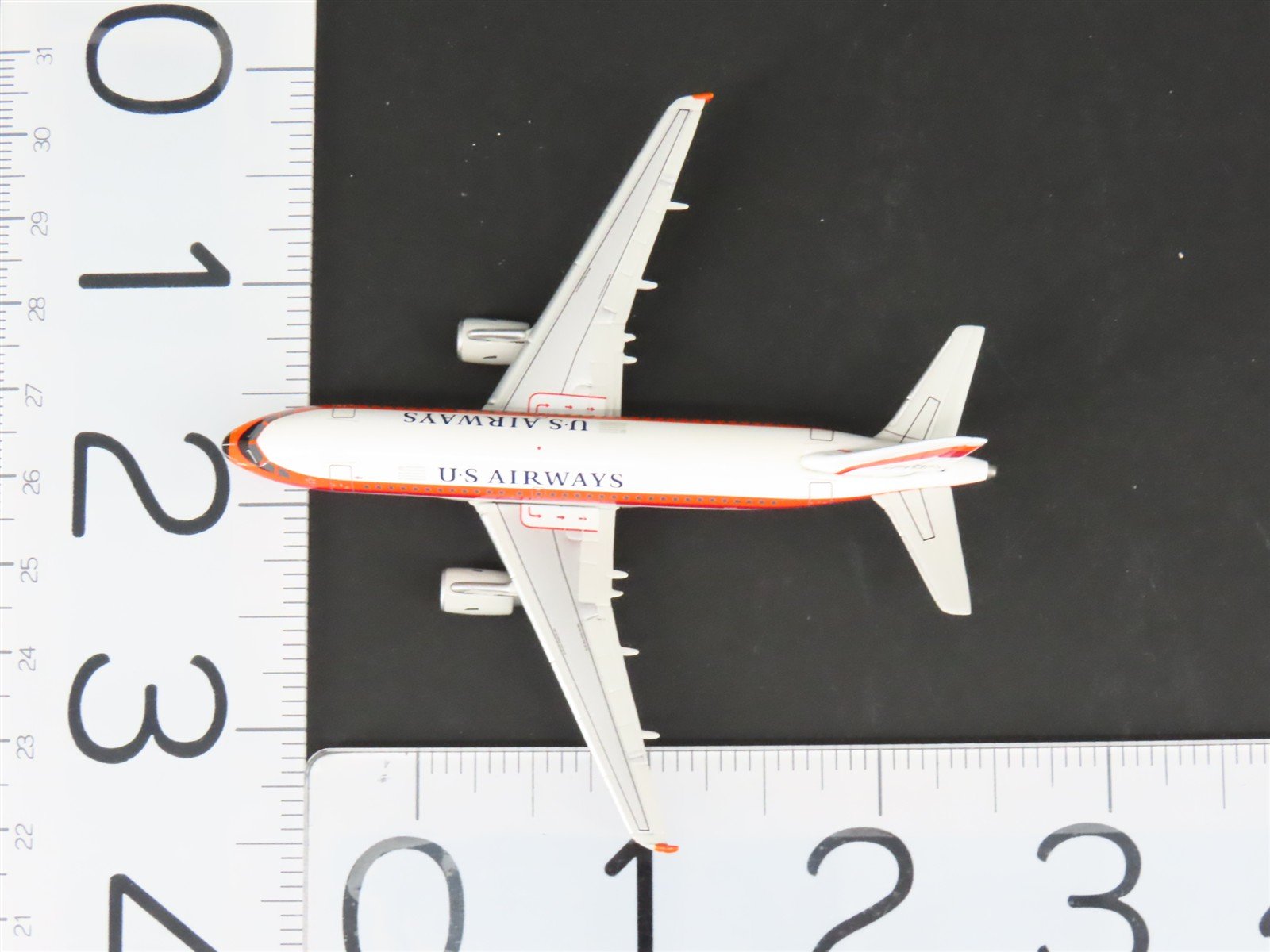 1:400 Scale GeminiJets GJPSA680 Die-Cast US Airways Airbus A319 Aircraft N742PS