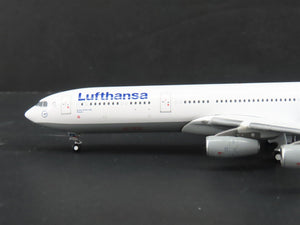 1:400 GeminiJets GJDLH1226 Die-Cast Lufthansa Airbus A340-300 Aircraft D-AIFE