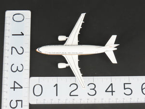 1:400 Dragon Wings 55616 Die-Cast Luftwaffe Airbus A310-304 Aircraft w/ Stand