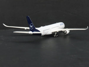 1:400 GeminiJets GJDLH1781 Die-Cast Lufthansa Airbus A350-900 Aircraft D-AIXN