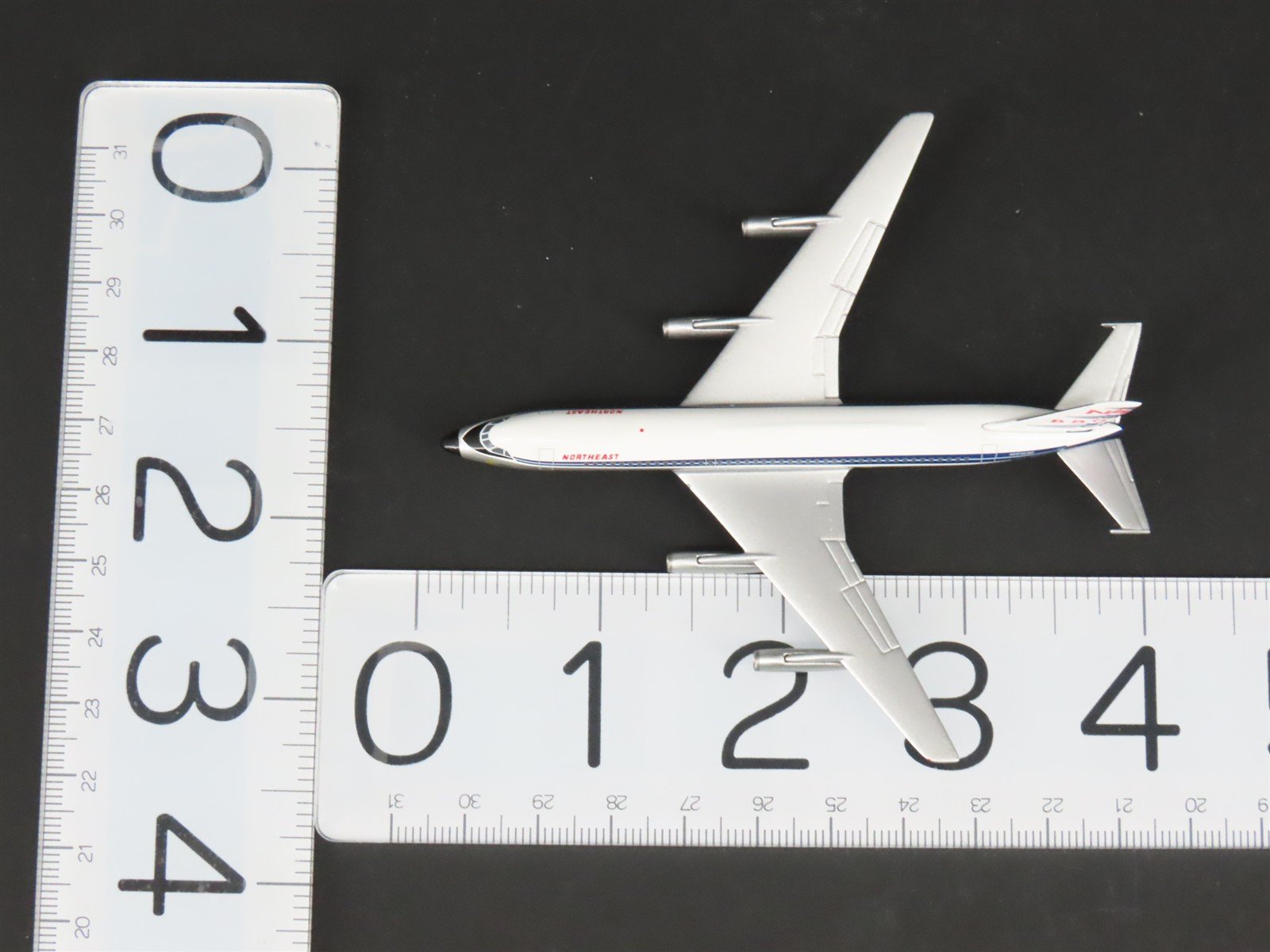 1:400 Scale AeroClassics Die-Cast Northeast Convair CV-880 Aircraft N8483H