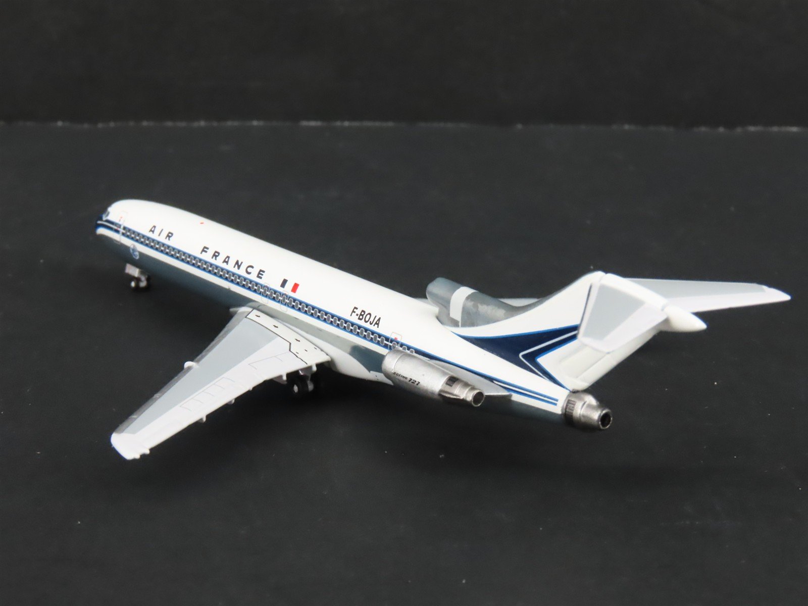 1:400 Scale EuroClassics Die-Cast Air France Boeing 727 Aircraft F-BOJA