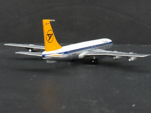 1:400 Scale AeroClassics Die-Cast Condor Boeing 707-320B/C Aircraft D-ABOC