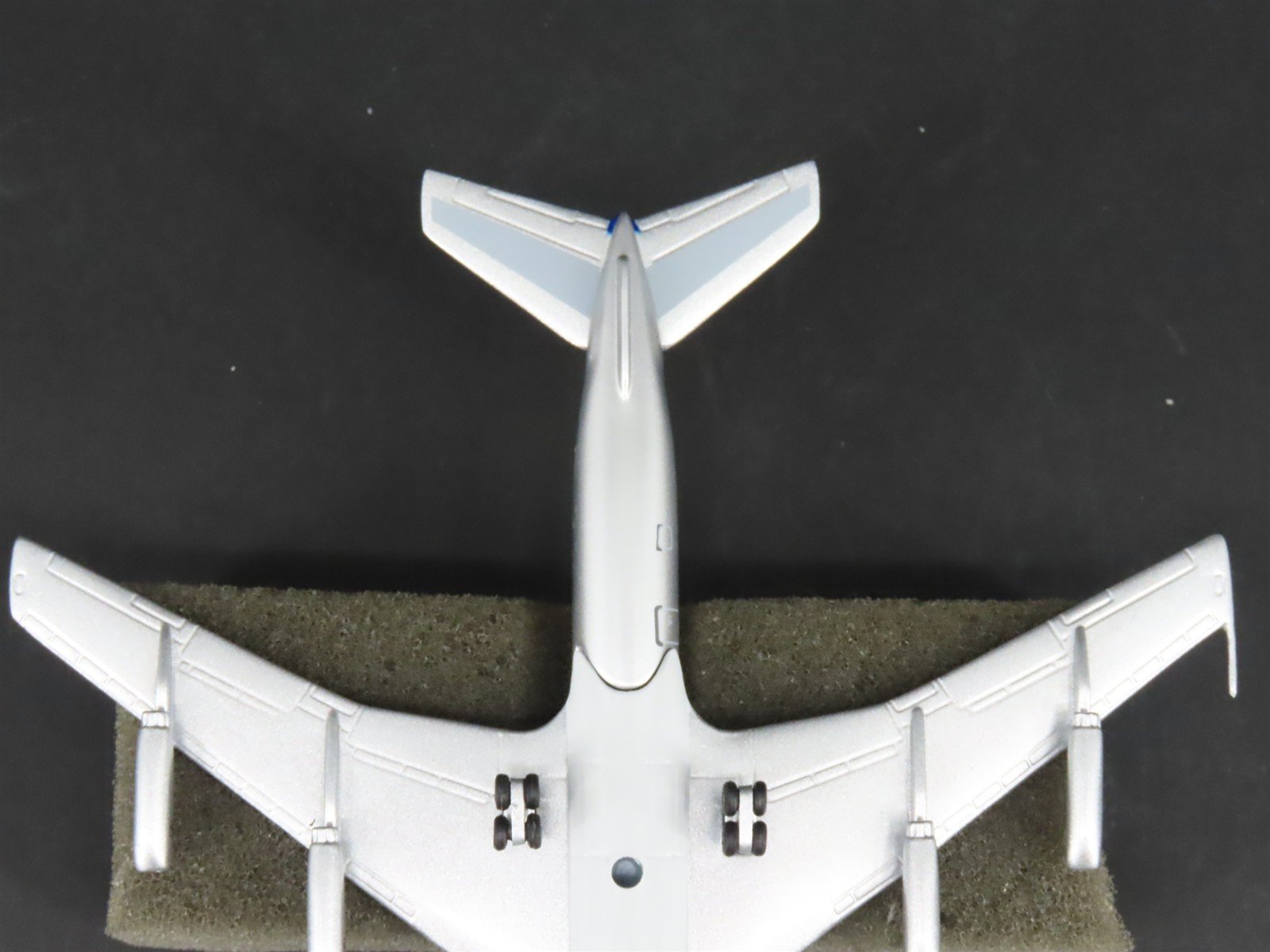 1:400 Scale AeroClassics Die-Cast Condor Boeing 707-320B/C Aircraft D-ABOC