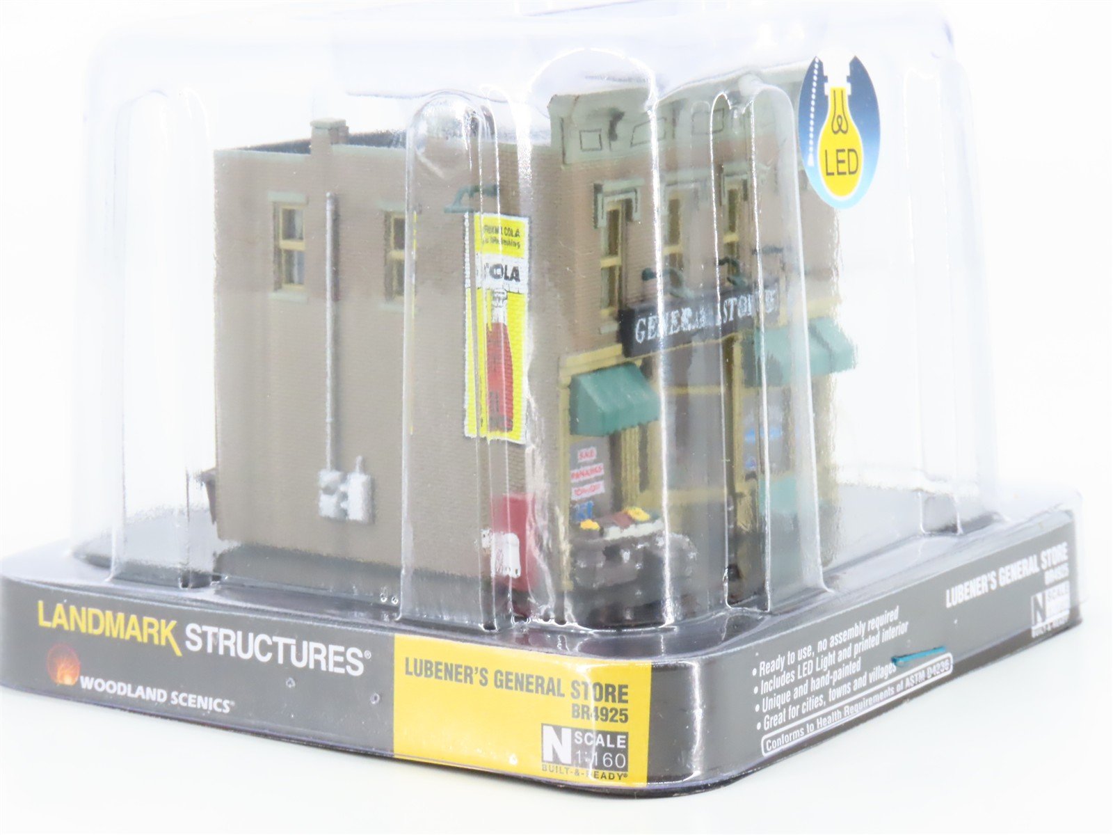 N Scale Woodland Scenics BR4925 Lubener's General Store w/ LED Light
