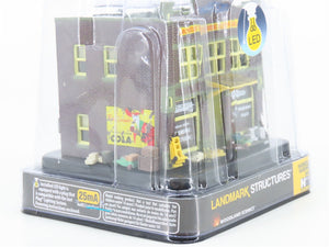 N Woodland Scenics Landmark Structures BR4921 Harrison's Hardware w/ LED Light