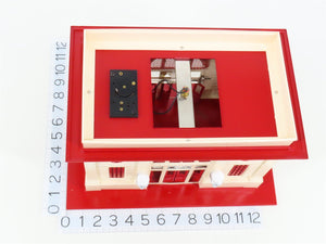 Standard Gauge Lionel 6-34115 Illuminated Station (Late Version)