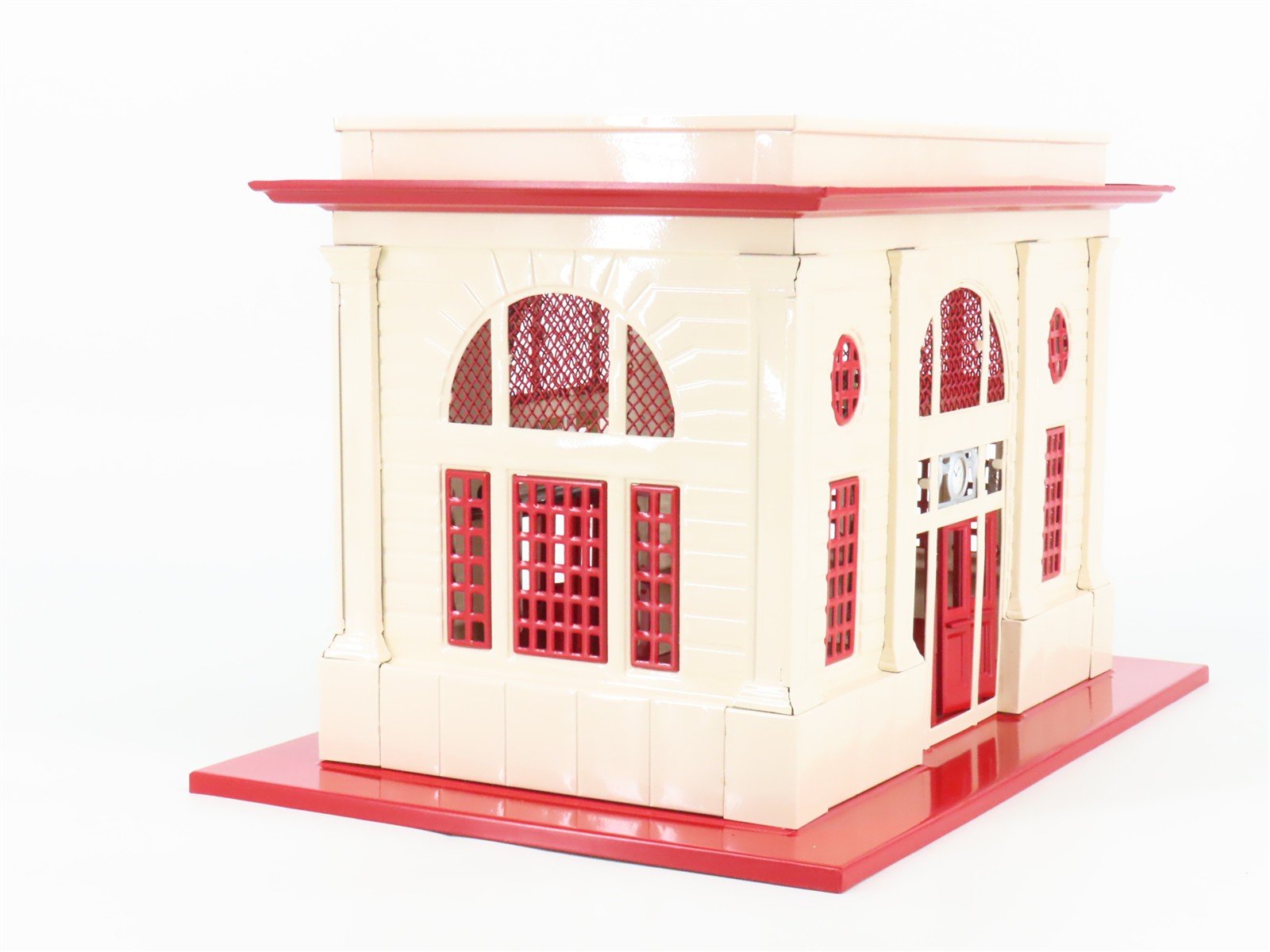 Standard Gauge Lionel 6-34115 Illuminated Station (Late Version)