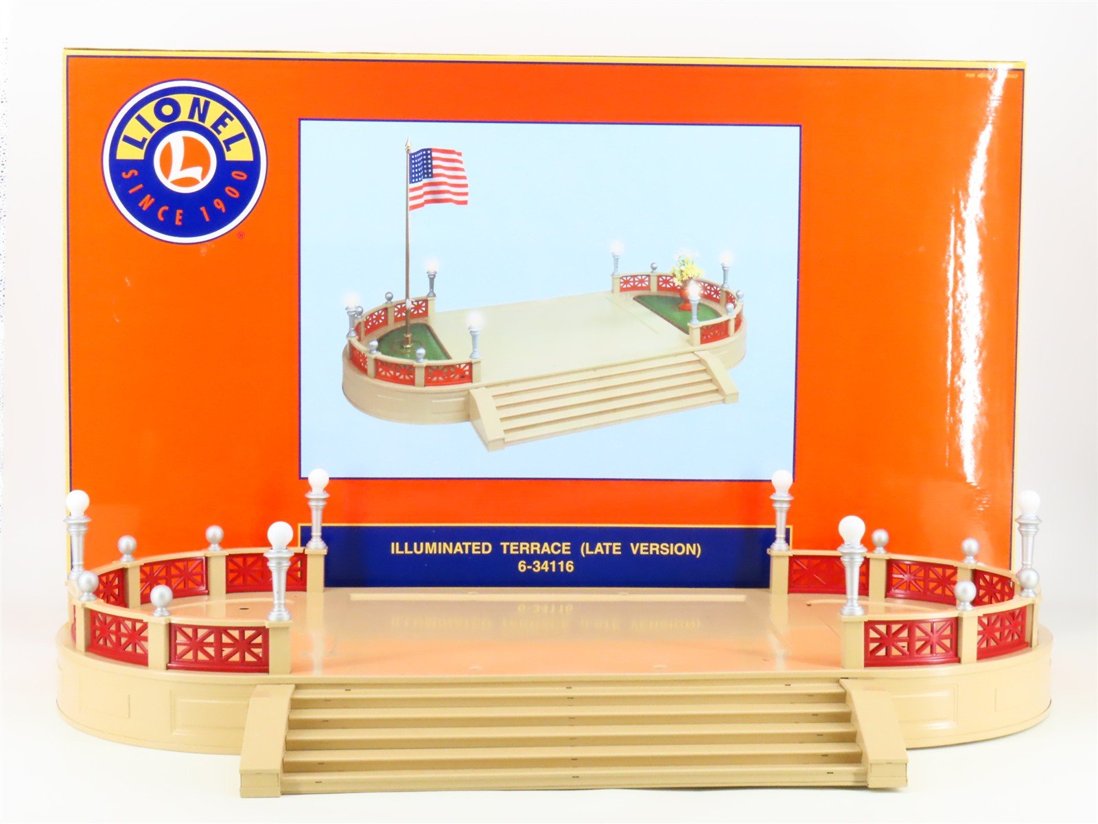 Standard Gauge Lionel 6-34116 Illuminated Terrace (Late Version)