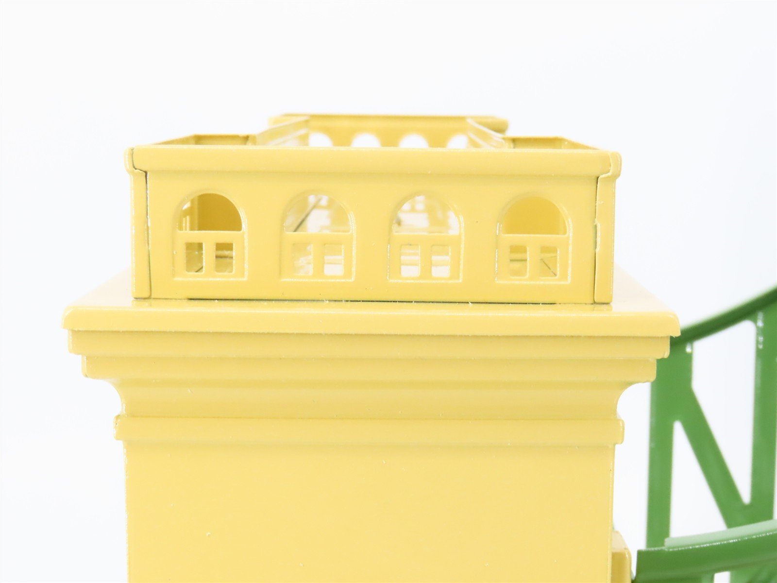 Standard Gauge MTH Green & Cream Hellgate Bridge