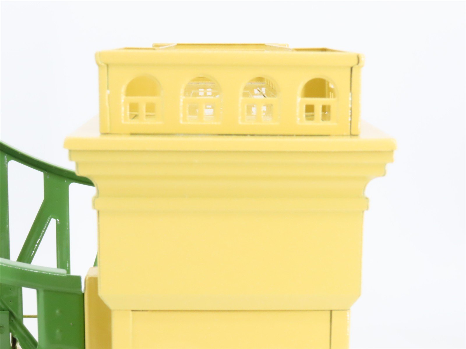 Standard Gauge MTH Green & Cream Hellgate Bridge