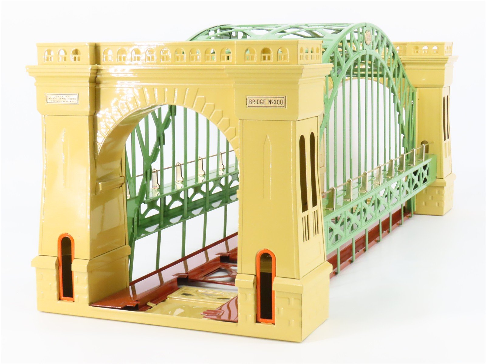 Standard Gauge MTH Green & Cream Hellgate Bridge