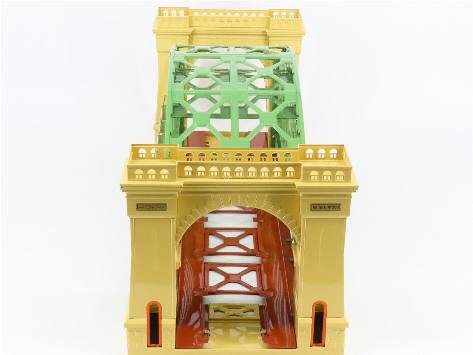 Standard Gauge MTH Green & Cream Hellgate Bridge