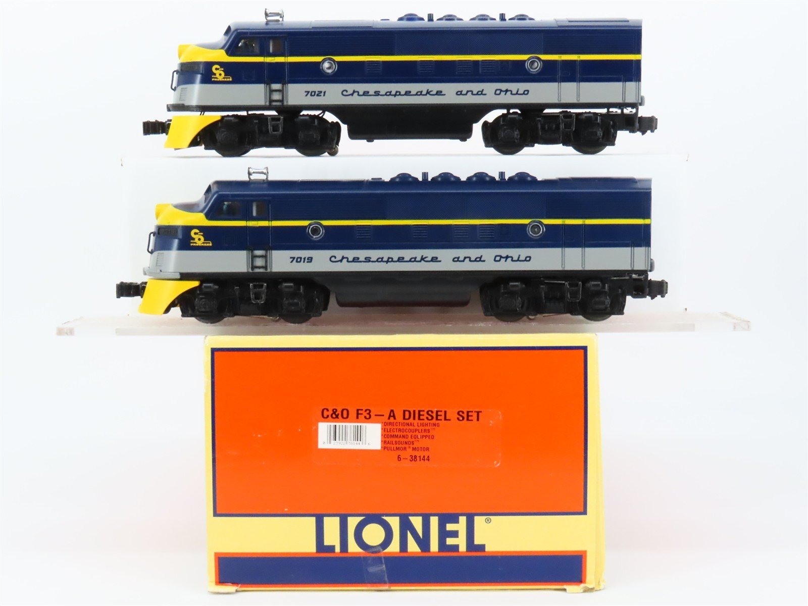O Gauge 3-Rail Lionel 6-38144 C&O EMD F3A/A Diesel Set w/ TMCC & Sound