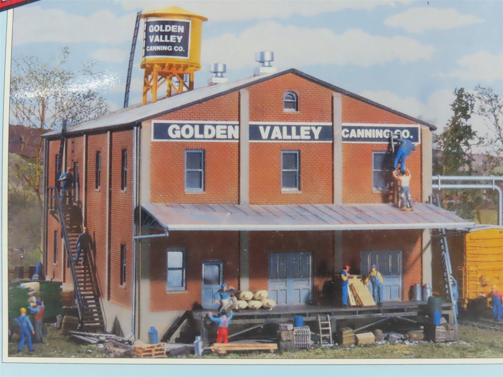 HO Scale Walthers Cornerstone 933-3018 Golden Valley Canning Company Kit SEALED