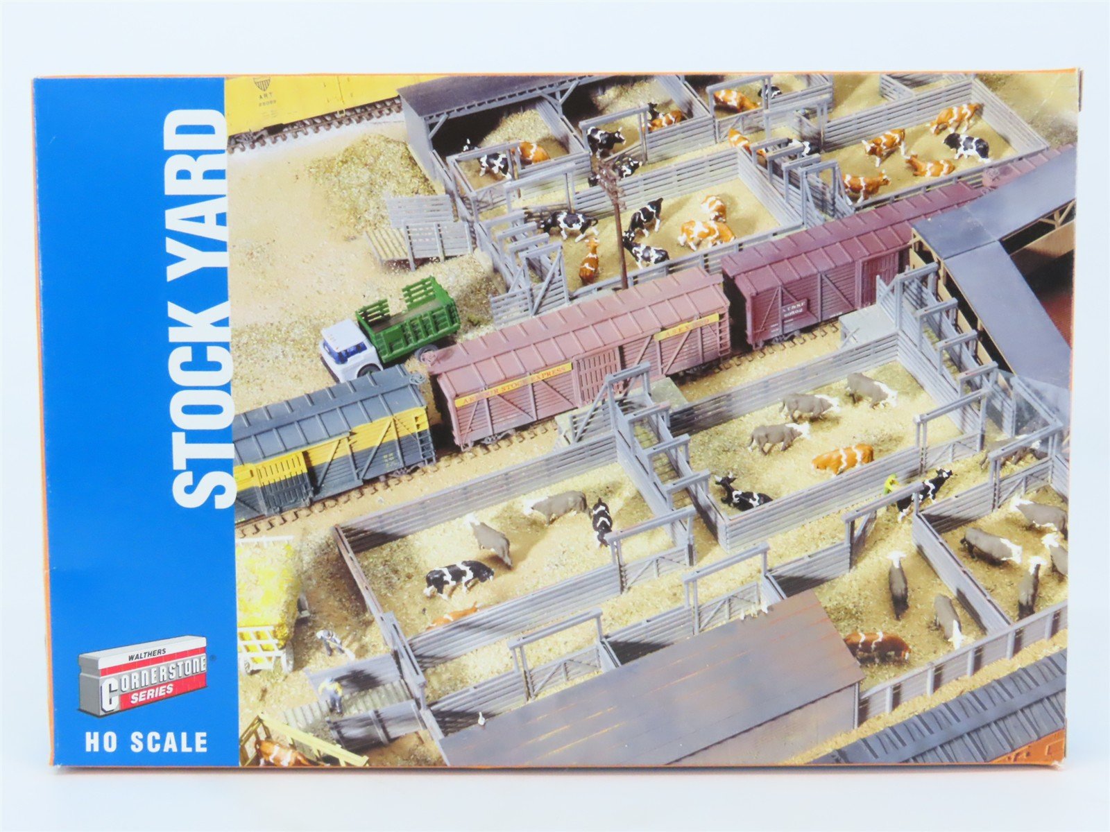 HO Scale Walthers 933-3047 Stock Yard Building Kit