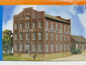 HO Scale Walthers 933-3092 Greatland Sugar Refining Building Kit