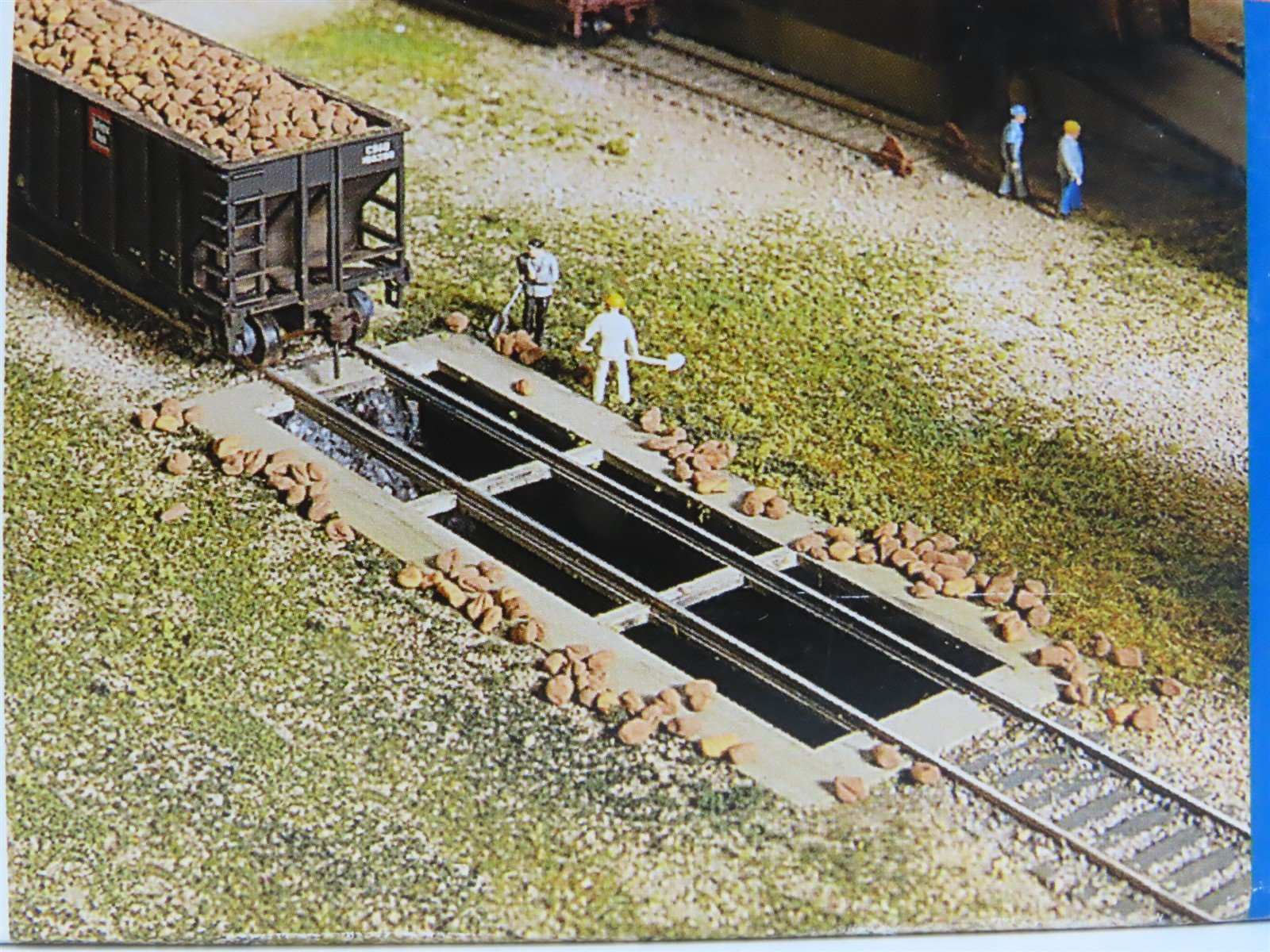 HO Scale Walthers 933-3092 Greatland Sugar Refining Building Kit